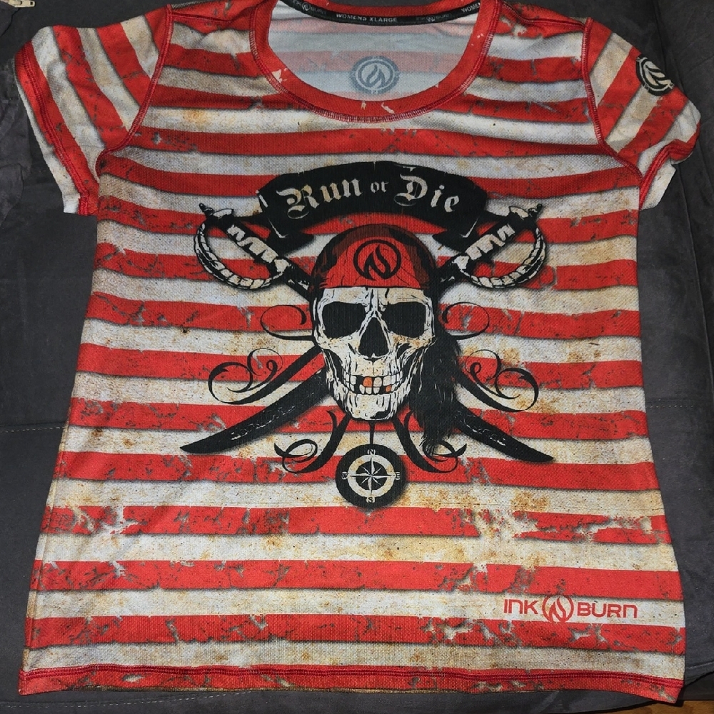 INKnBURN Red and White Striped 'Run or Die' Skull Tee